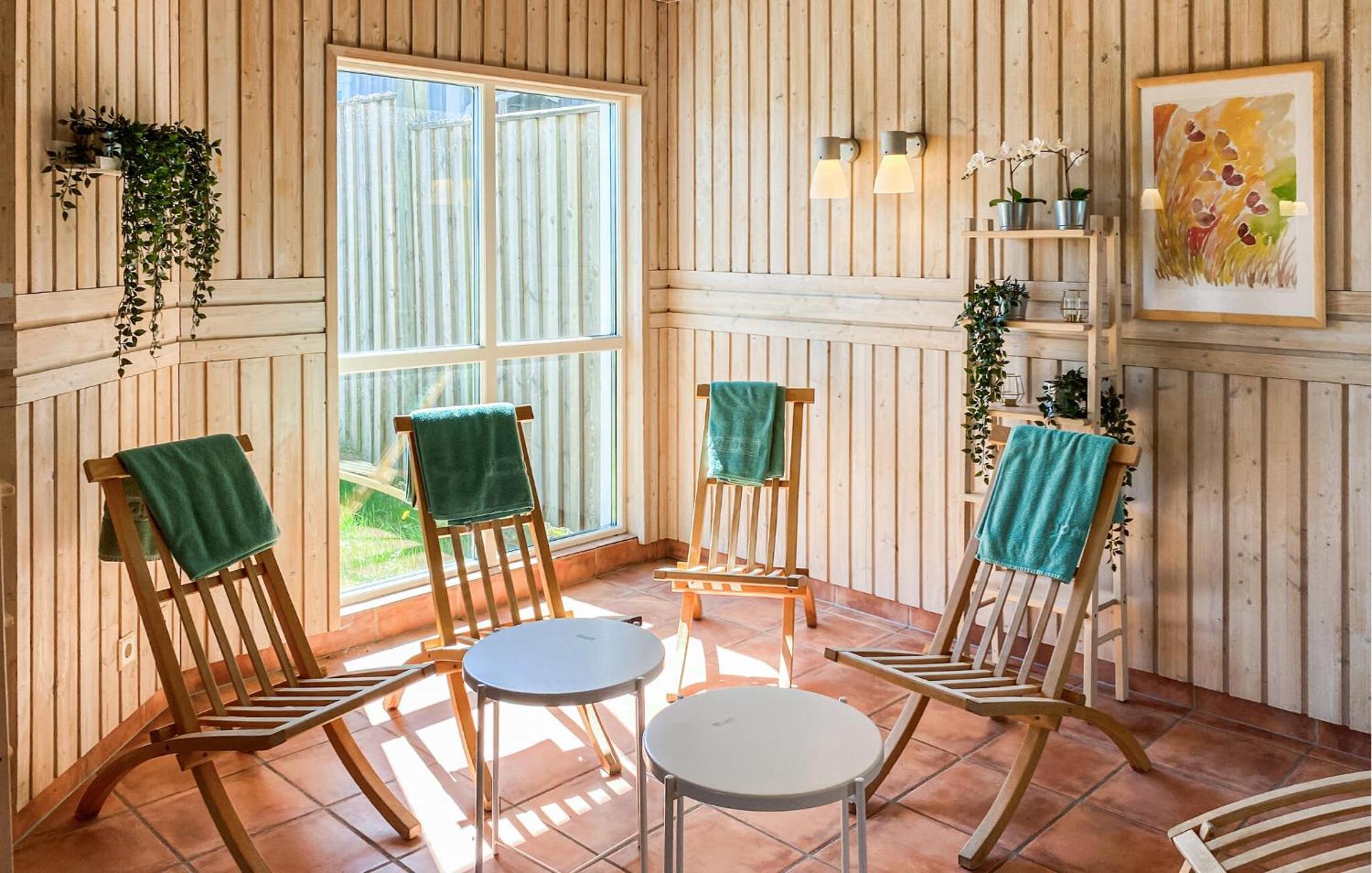 Lovely Home In Hok With Wifi Exteriör bild