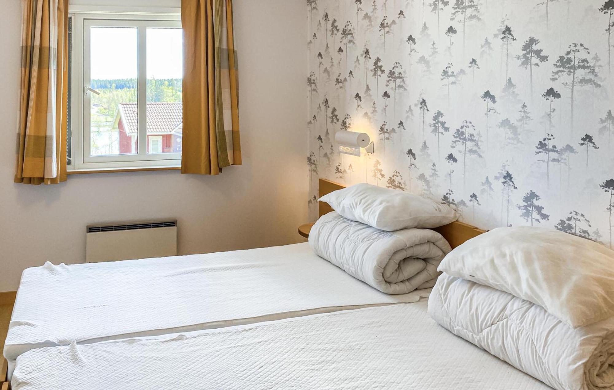 Lovely Home In Hok With Wifi Exteriör bild
