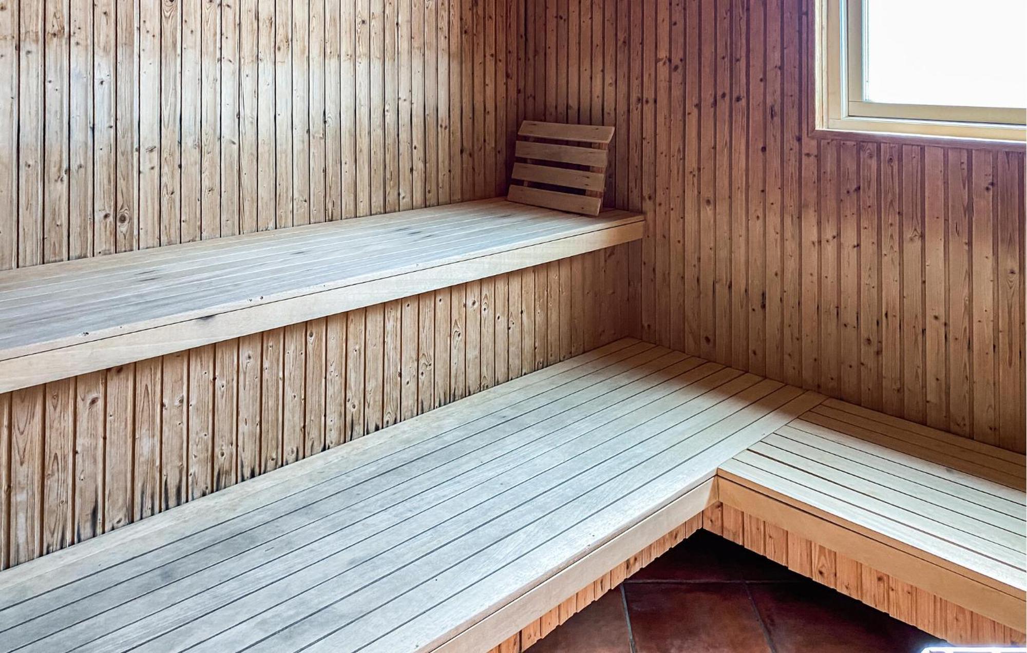 Lovely Home In Hok With Wifi Exteriör bild