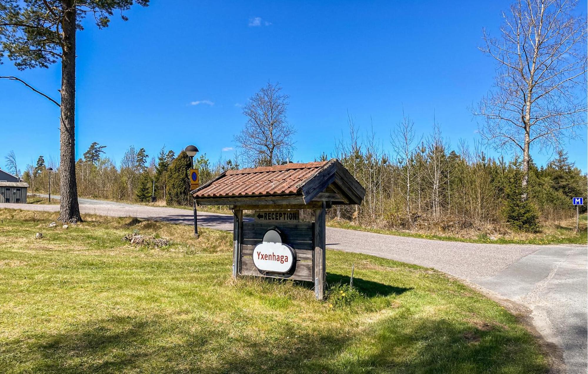 Lovely Home In Hok With Wifi Exteriör bild